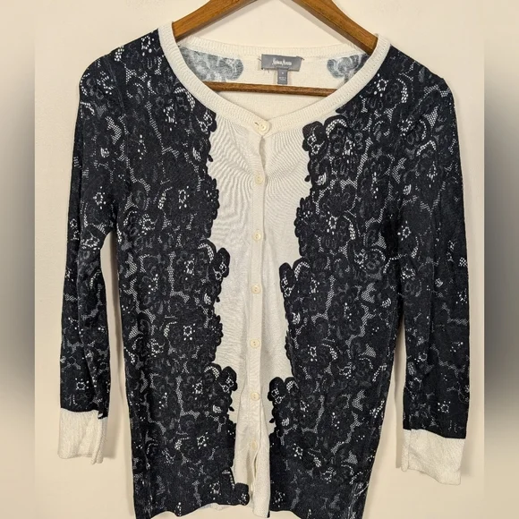 VINTAGE Nieman Marcus Rayon Black Lace Print & Ivory Knit Cardigan Sweater - Picture 7 of 7